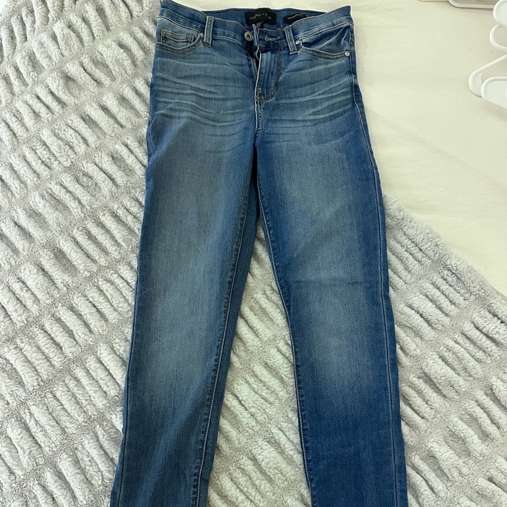 Kendall and Kylie Skinny jeans